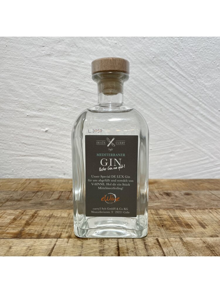 V-Sinne Schwarzwald Dry Gin 45 % - Copy - Copy