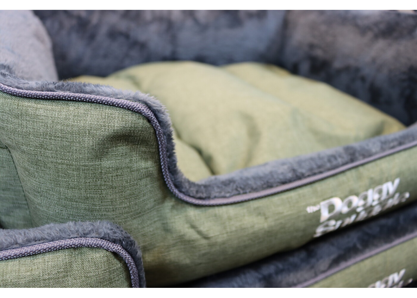 Pet-Joy Pet-Joy The DoggySnuggle Olive Green