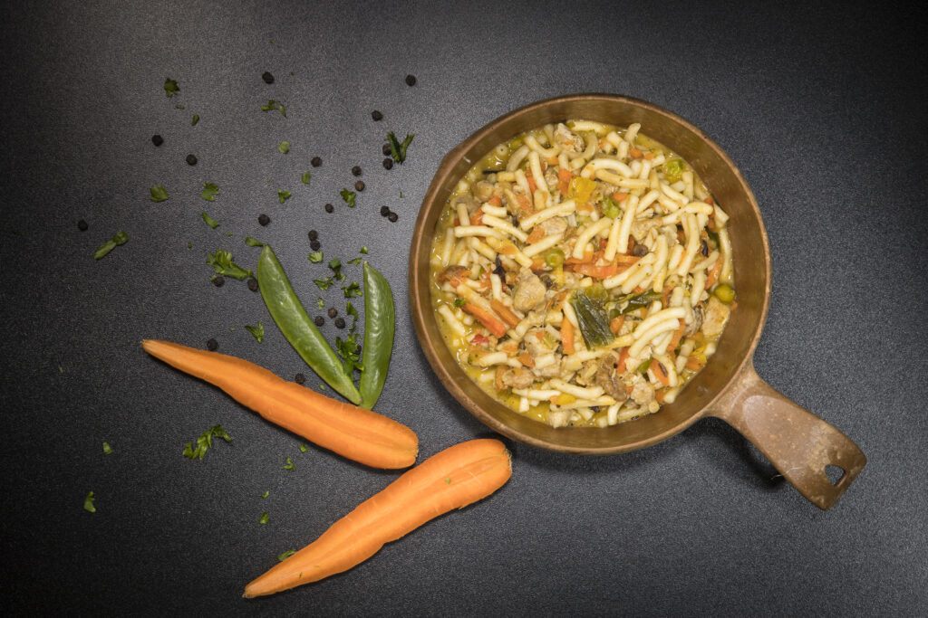 Chicken and Noodles 115g