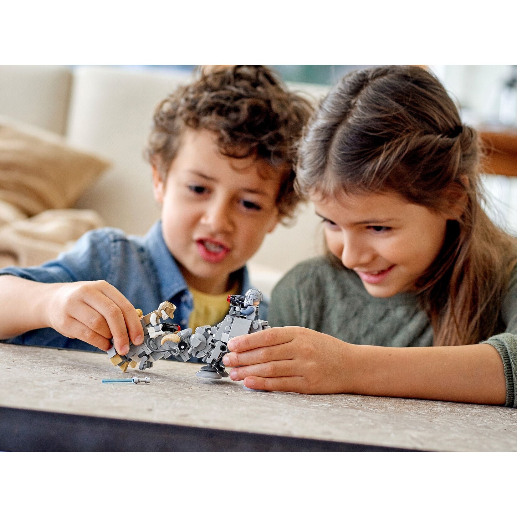 LEGO AT-AT vs. Tauntaun Microfighters 75298