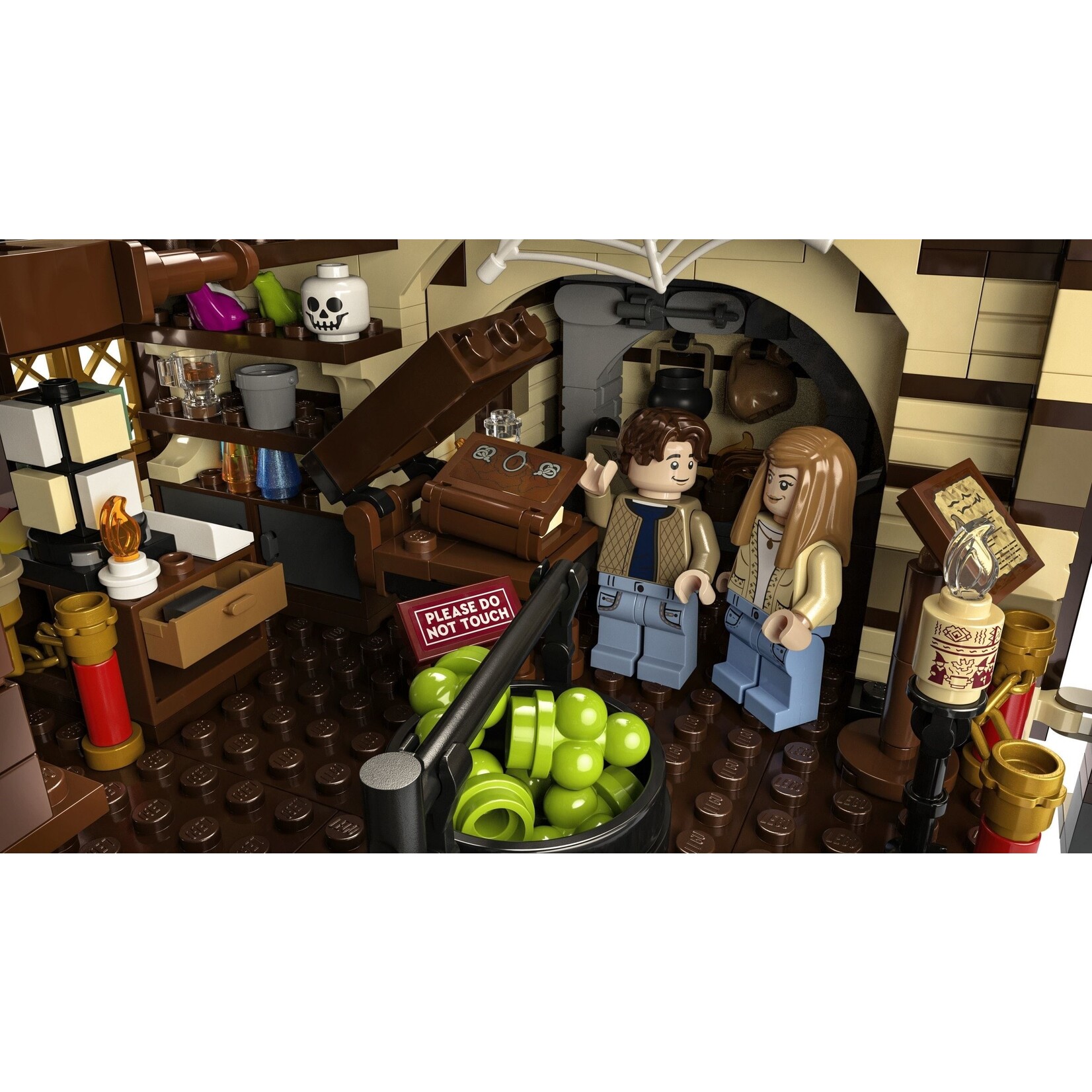 LEGO Disney Hocus Pocus: het huisje van de Sanderson-zussen - 21341