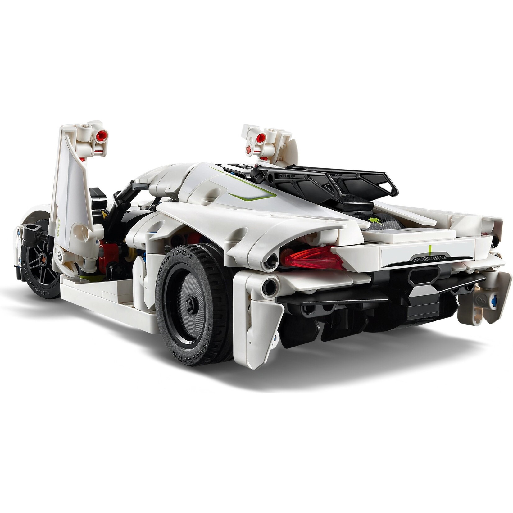 LEGO Konigsegg Jesko Absolut witte hypercar - 42184