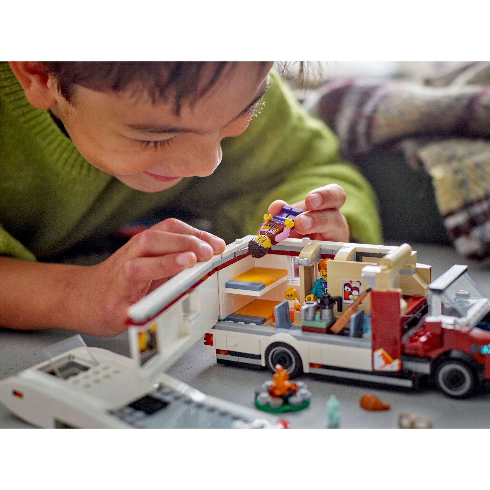 LEGO Avontuurlijke camper - 60454