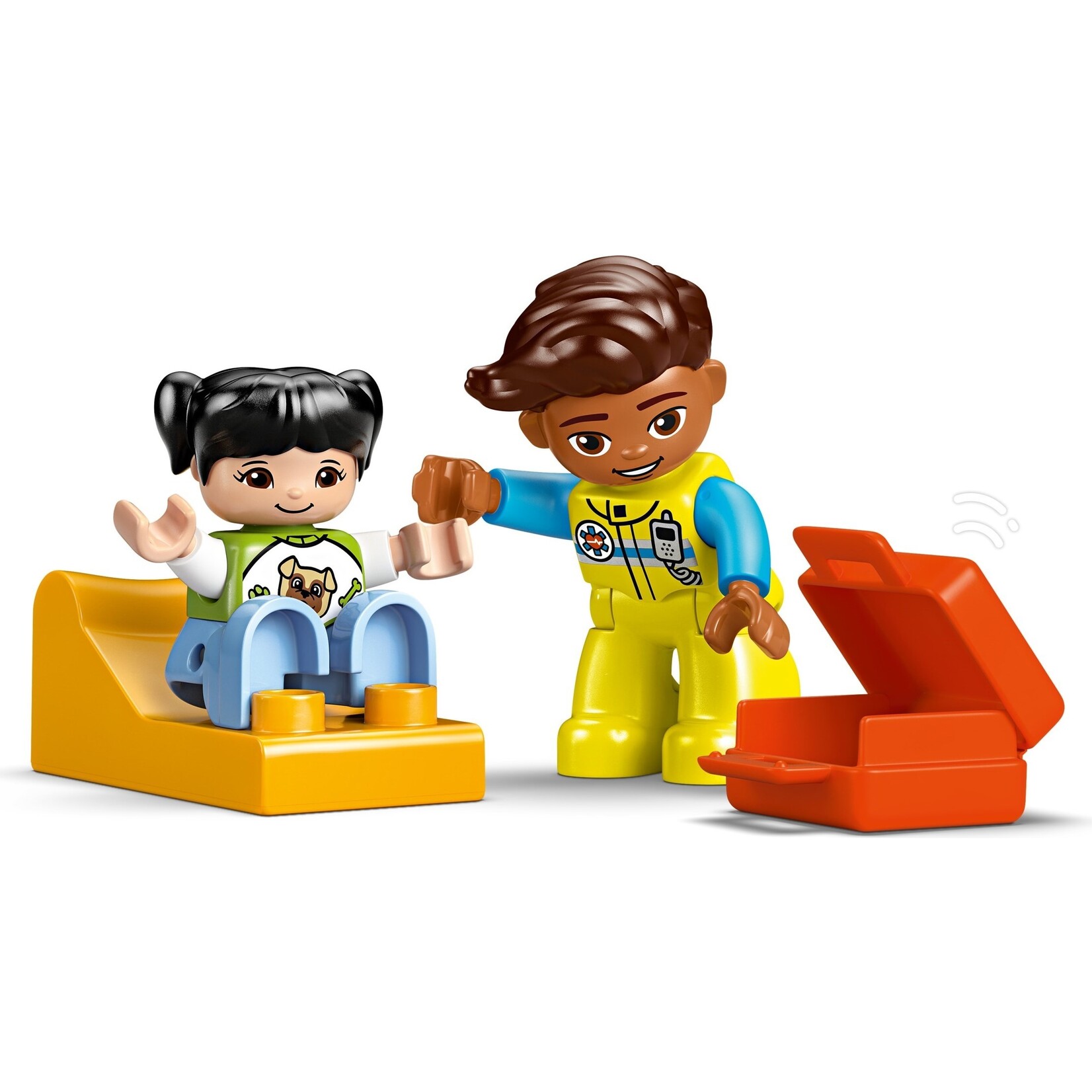 LEGO Ambulance met chauffeur -10447