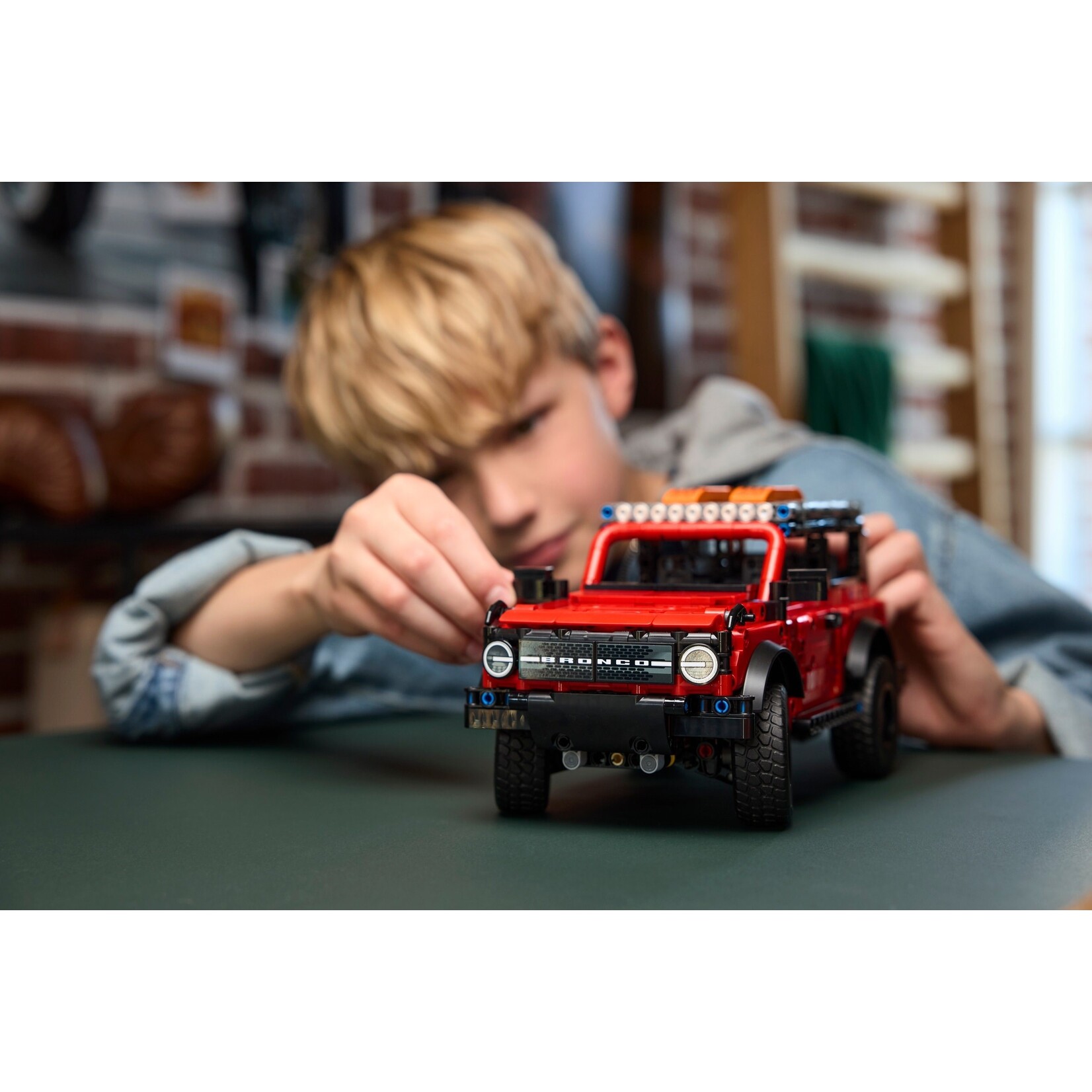 LEGO Ford Bronco® SUV - 42213