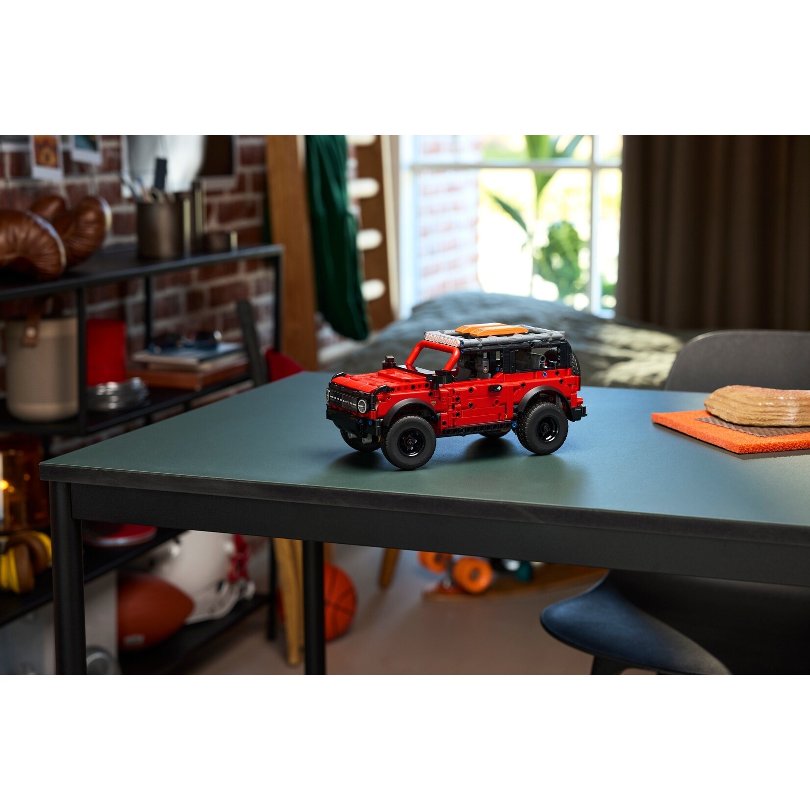 LEGO Ford Bronco® SUV - 42213
