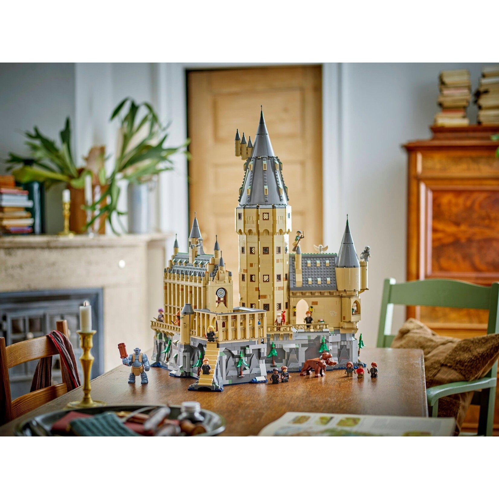 LEGO Kasteel Zweinstein™: de Hoofdtoren - 76454