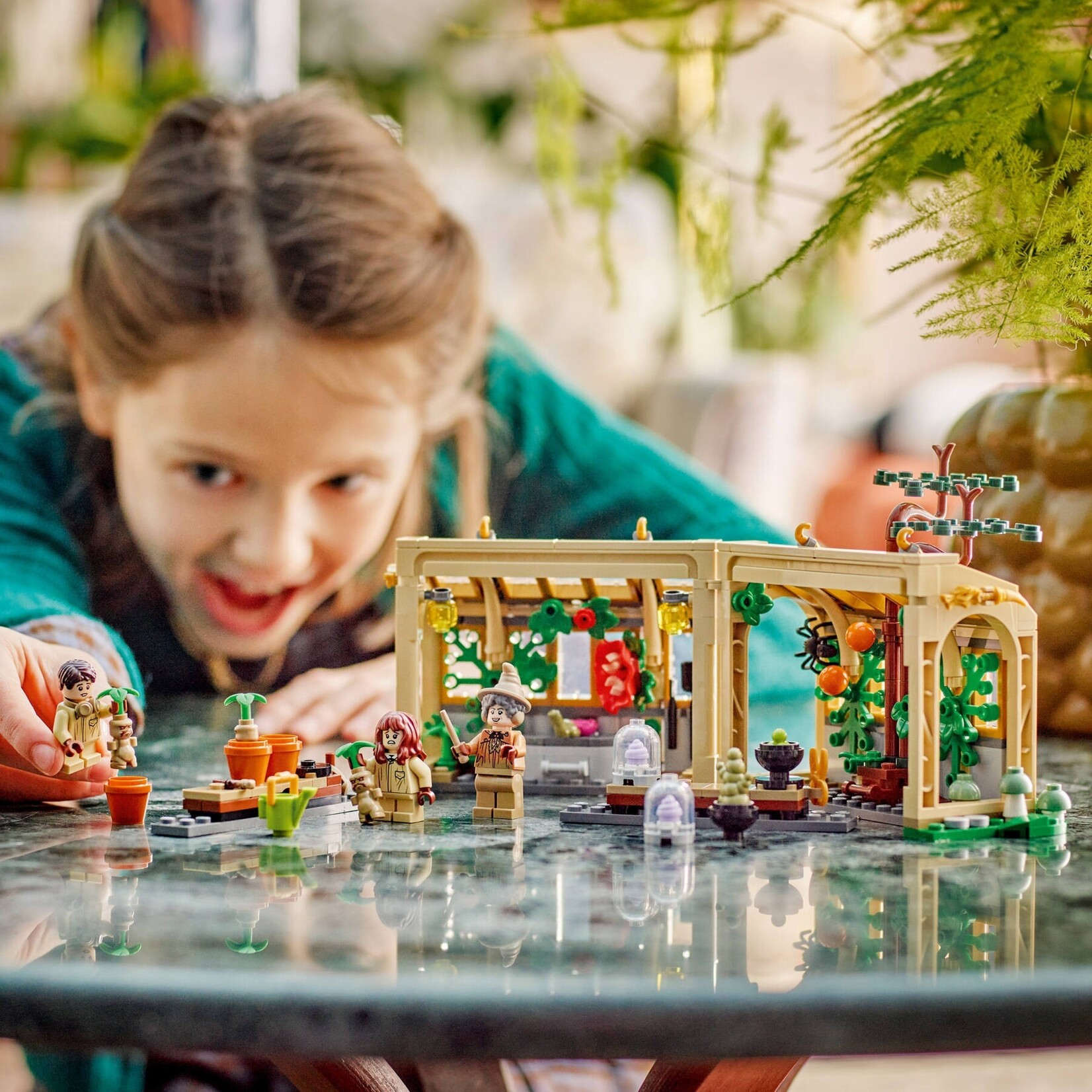 LEGO Kasteel Zweinstein™: Kruidenkundeles - 76445