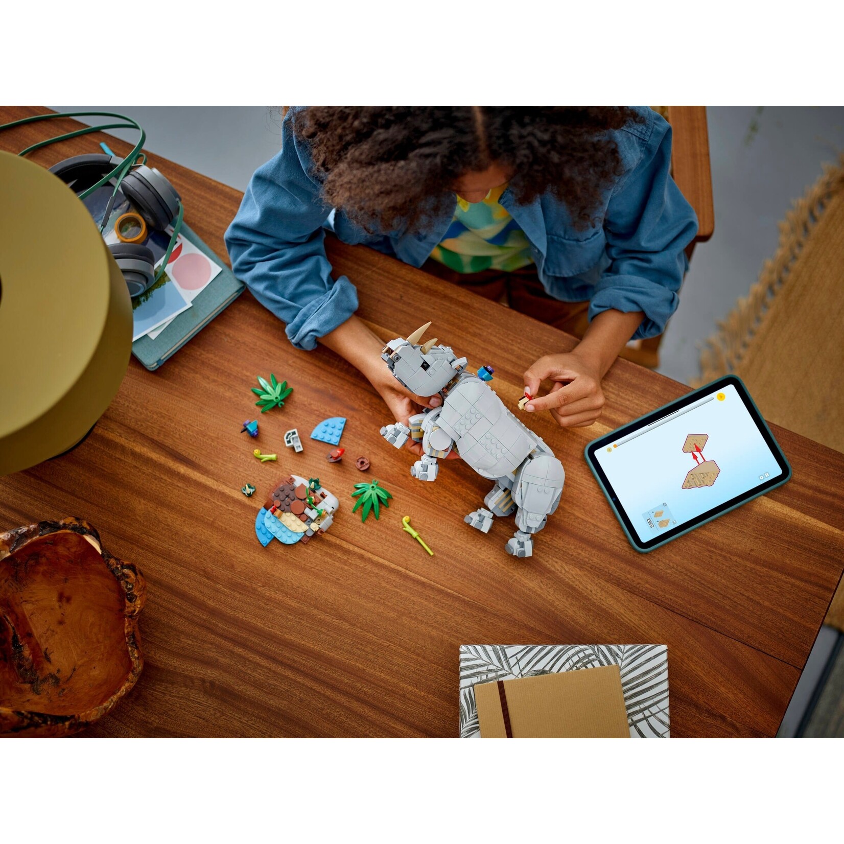 LEGO Wilde dieren: machtige neushoorn met vogels - 31171