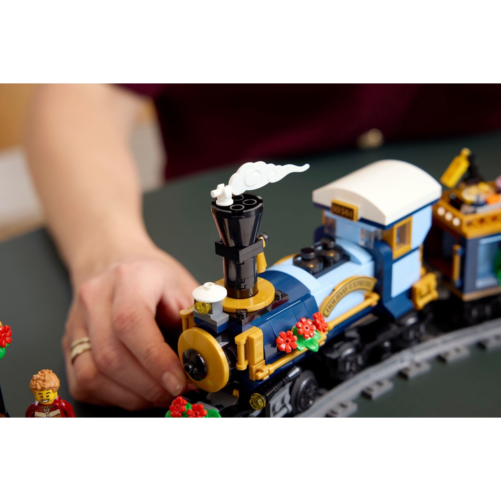 LEGO Feestelijke kersttrein - 10361