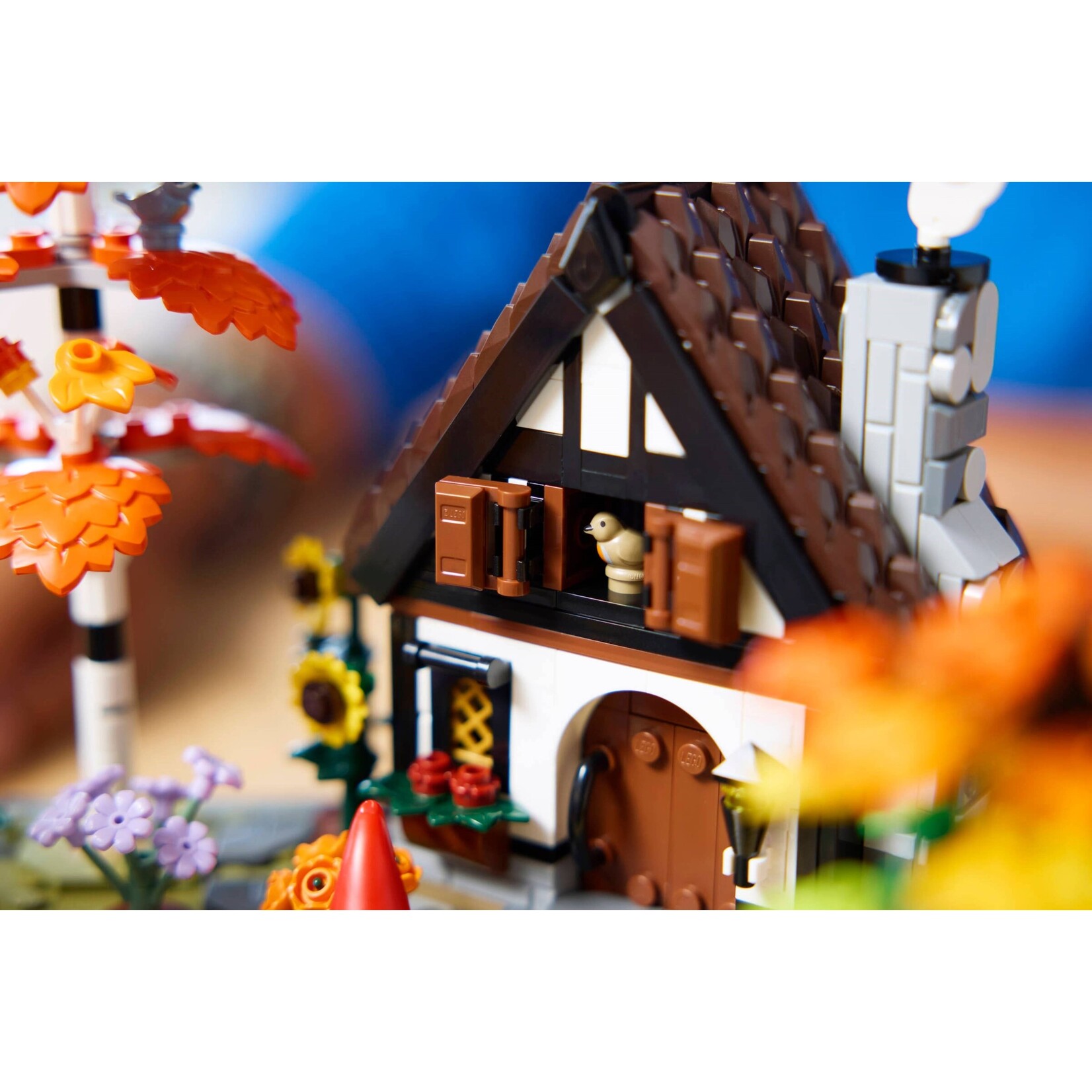 LEGO Herfsttuin met cottage - 11372
