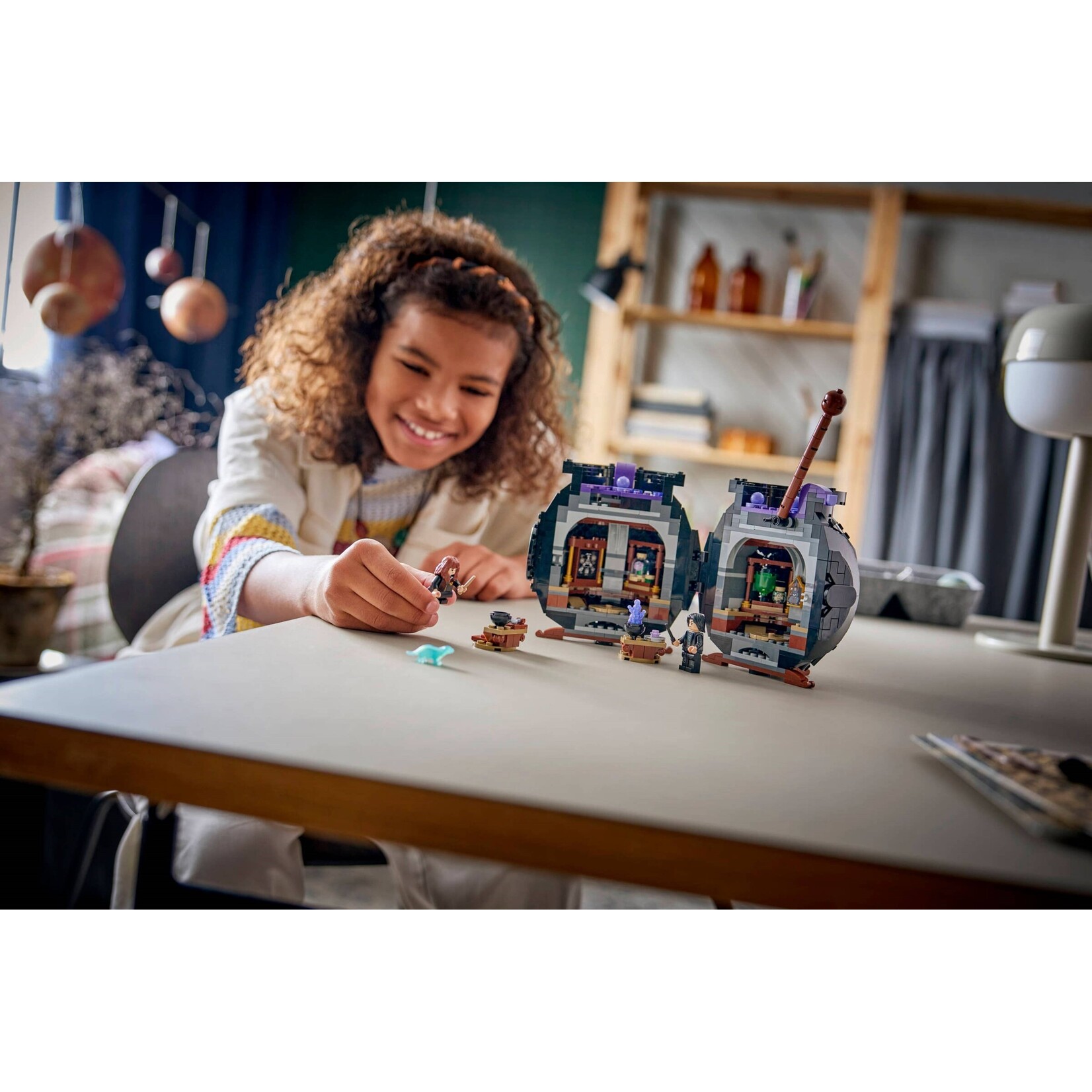 LEGO Ketel met geheim toverdrankenklaslokaal - 76464