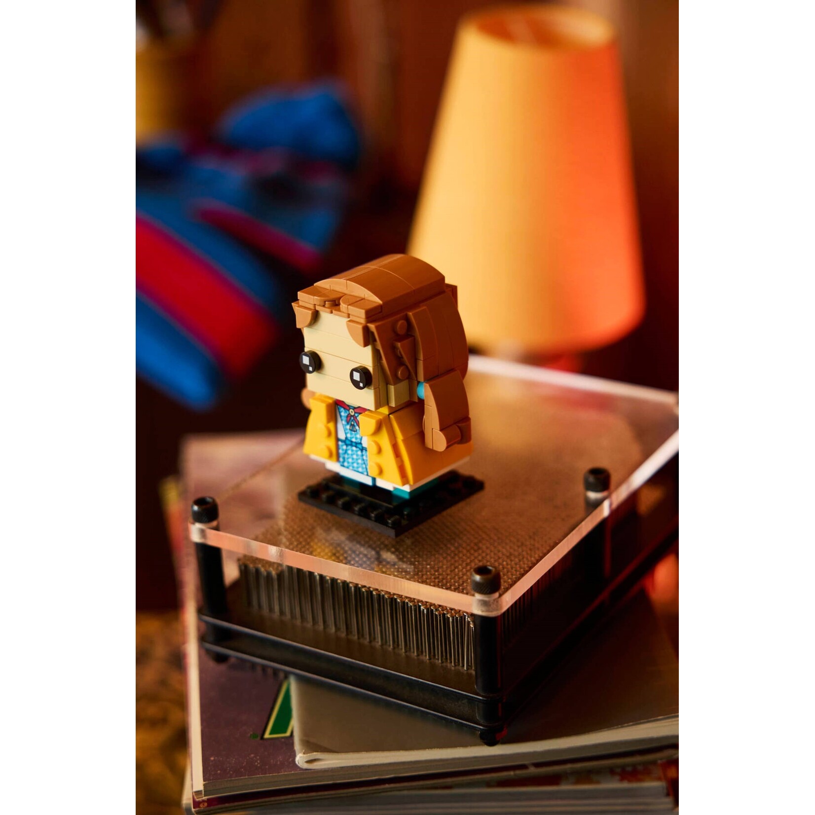 LEGO Elf, Max, Demogorgon en Holly figuren - 40879