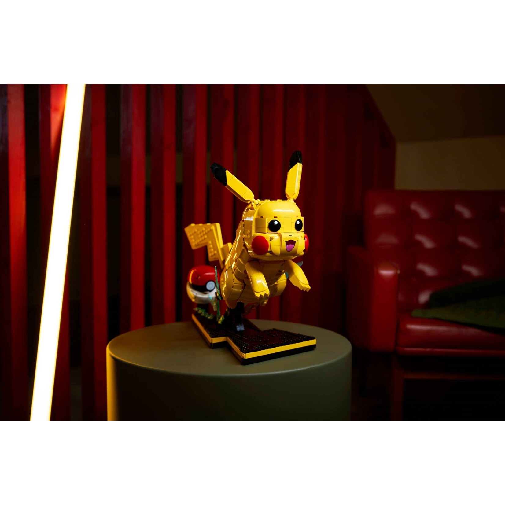 LEGO Pikachu en Pokéball - 72152