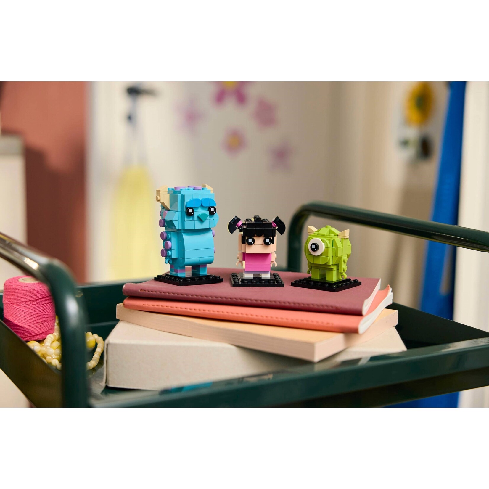 LEGO Figuren van Sulley, Mike en Boe - 40861