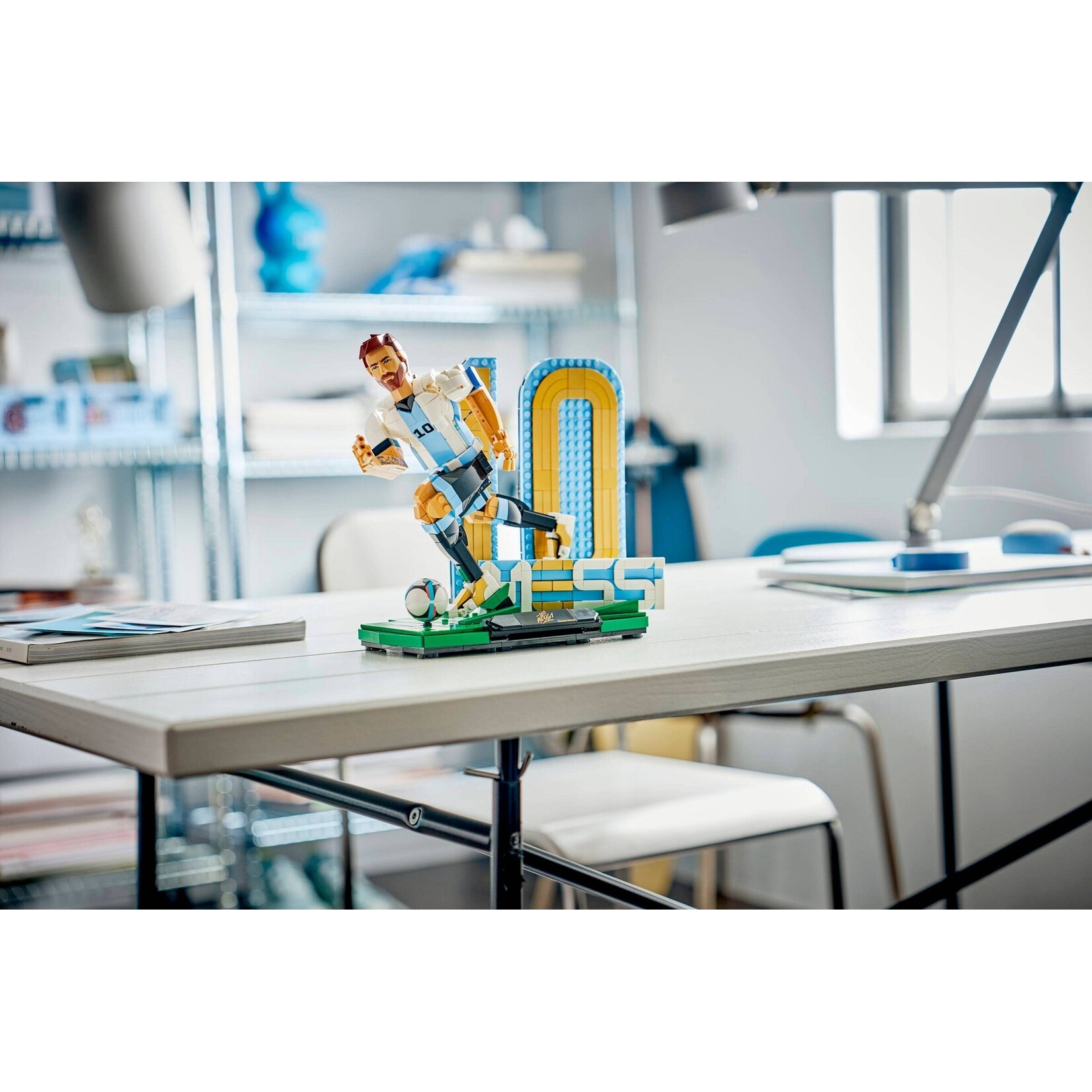 LEGO Lionel Messi – Voetballegende - 43015