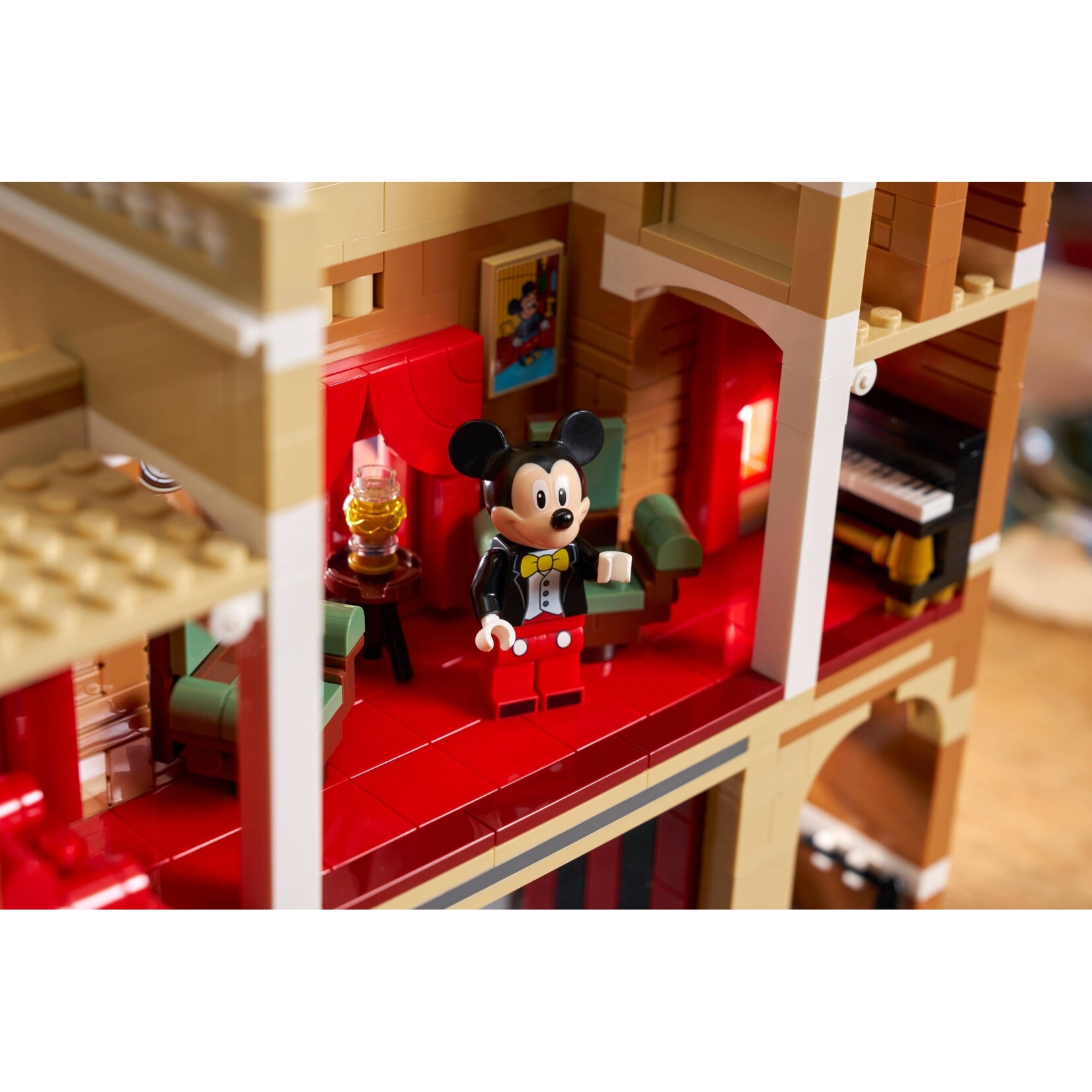 LEGO Main Street, U.S.A. - 43302