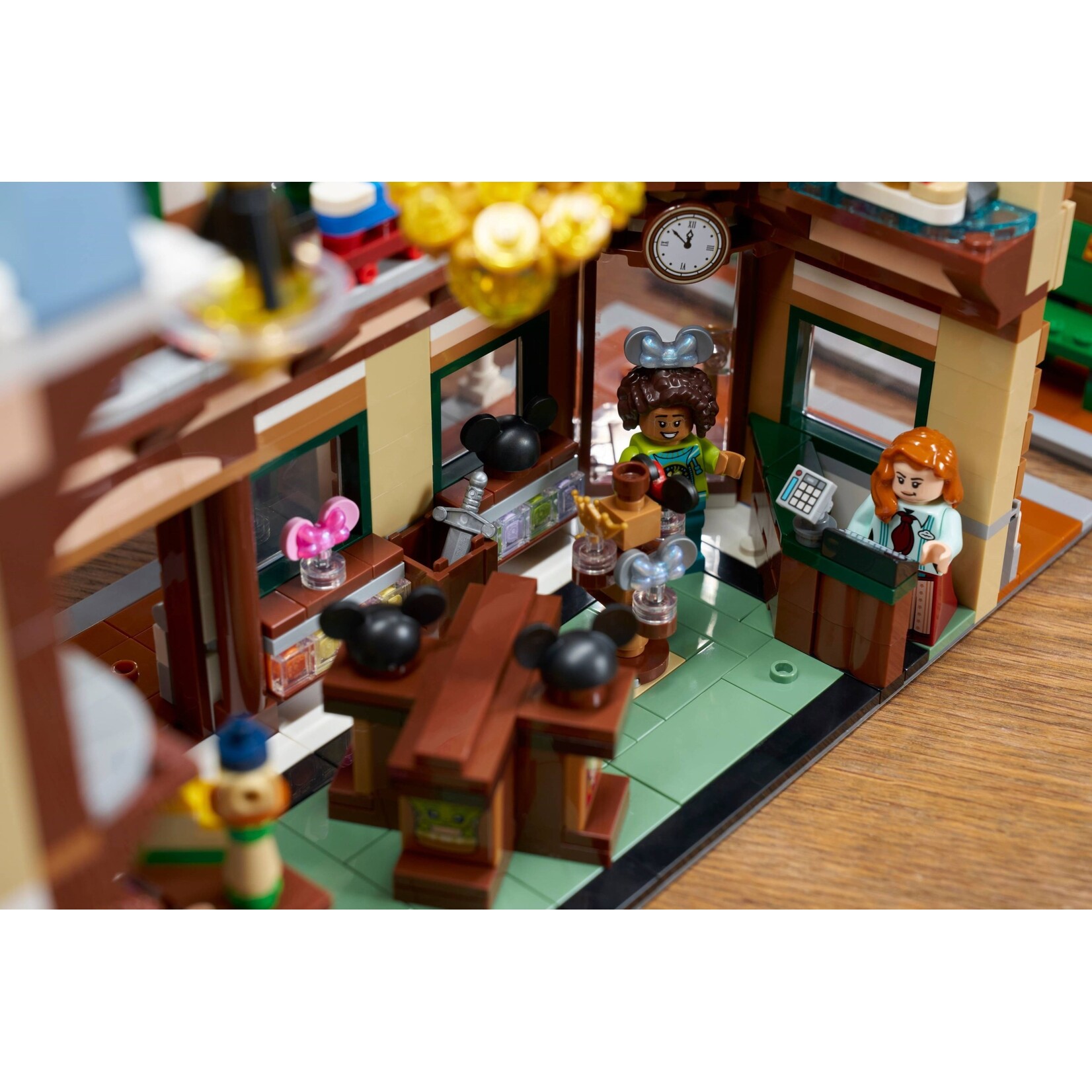 LEGO Main Street, U.S.A. - 43302