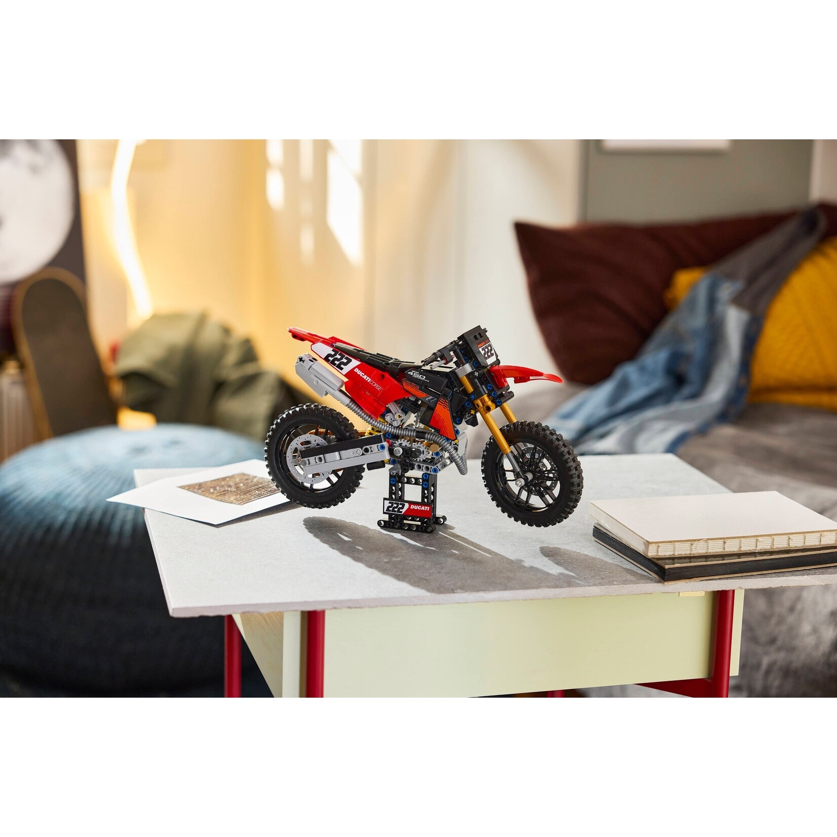 LEGO Ducati Desmo450 MX Factory motor  - 42238