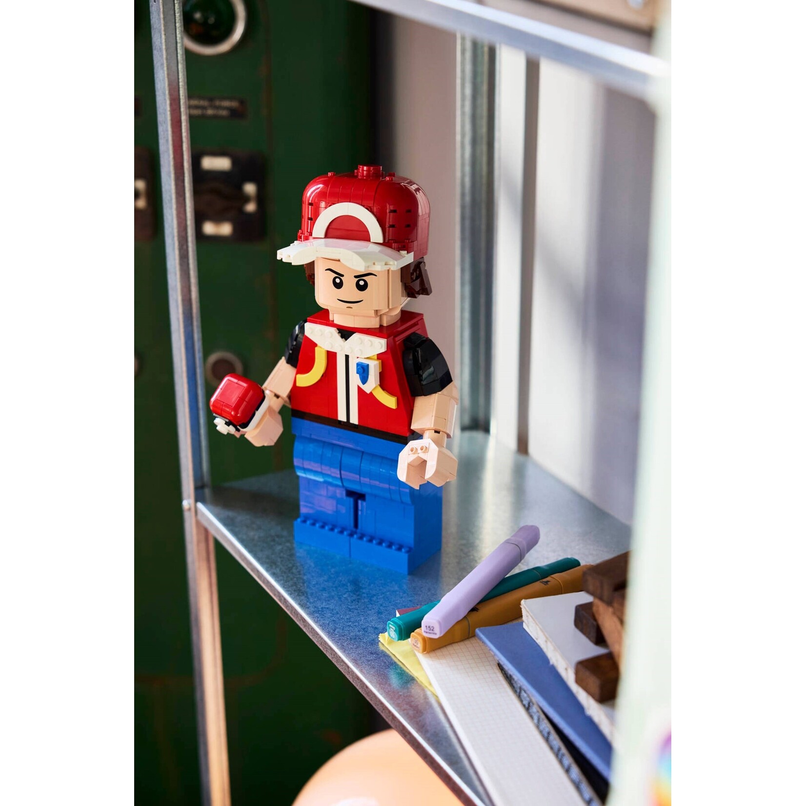 LEGO Grote minifiguur van Red - 40868