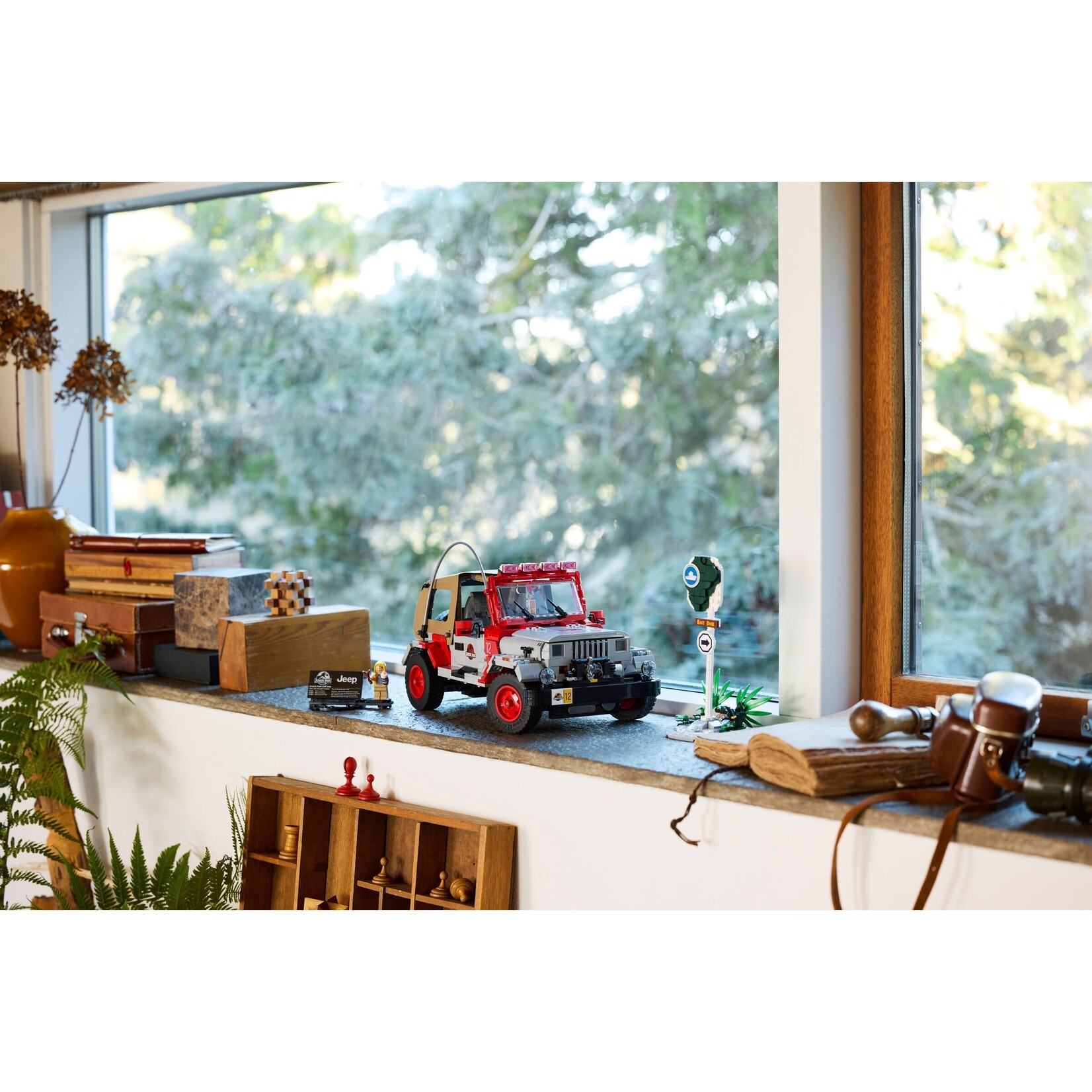 LEGO Jurassic Park Jeep® Wrangler - 77984