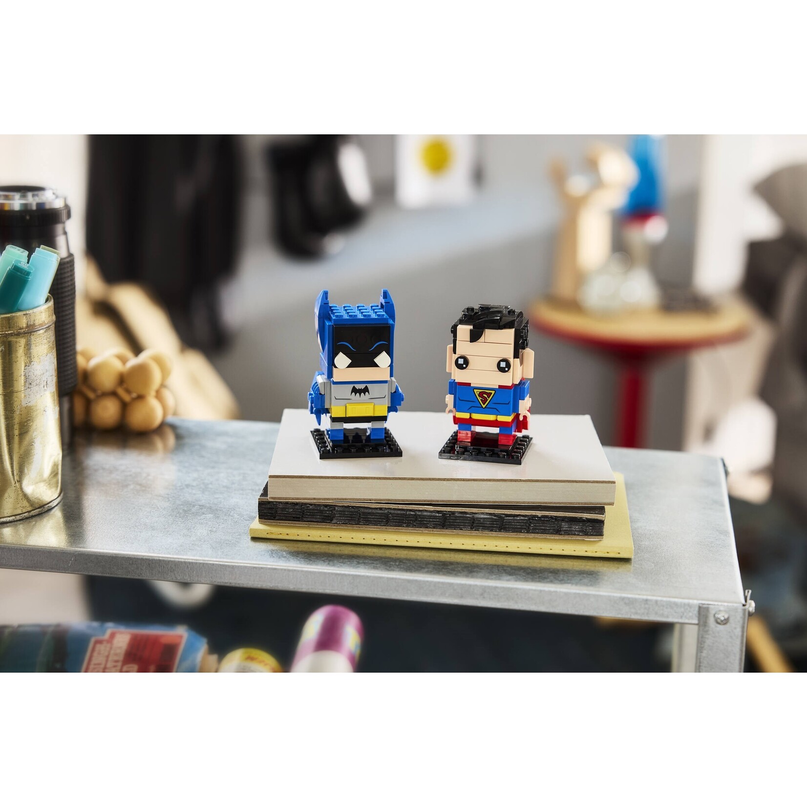 LEGO Golden Age Superman™ en Batman™ figuren - 40859