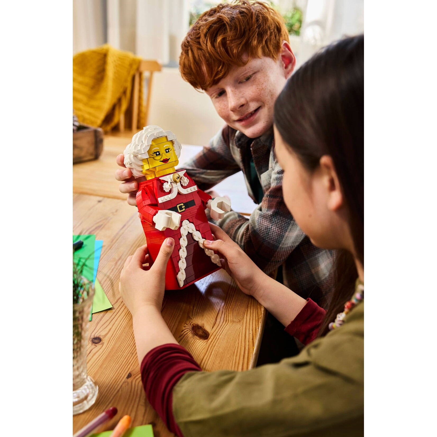 LEGO Grote minifiguur van de Kerstvrouw - 40875