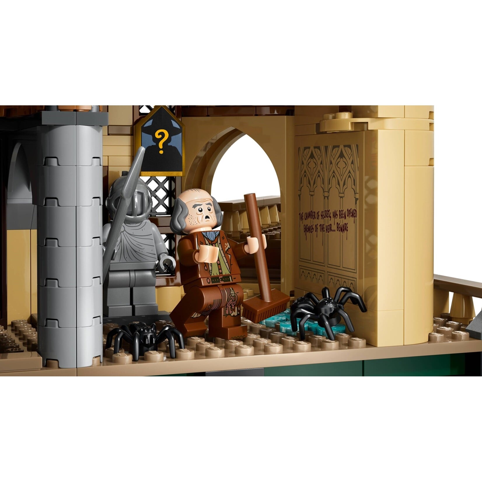LEGO Kasteel Zweinstein™: Oostvleugel - 76473