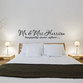 Muursticker naamsticker Mr & Mrs "naam" happily ever after