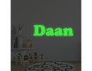 Custom naam sticker glow in the dark kinderkamer