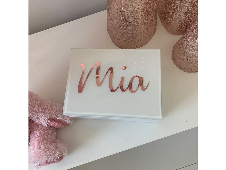 Naamsticker rosé goud kinderkamer Naamsticker rosé goud kinderkamer