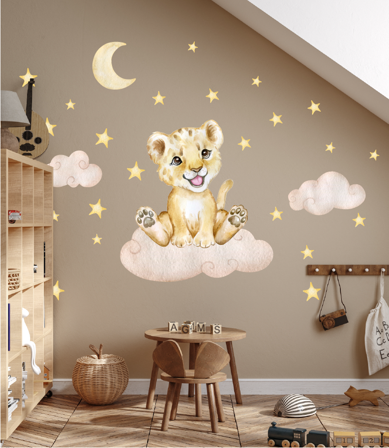 Muursticker leeuw welp op wolk en sterren kinderkamer slaapkamer