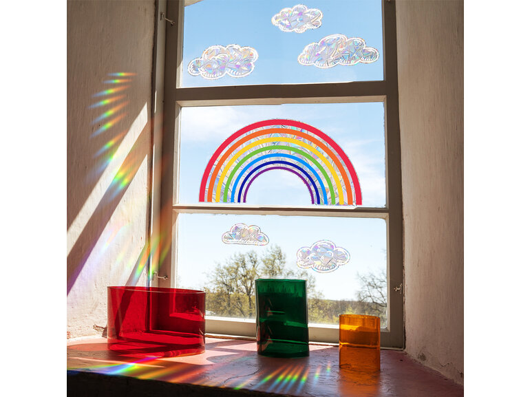 Regenboog raamsticker statisch met wolken Regenboog raamsticker statisch met wolken