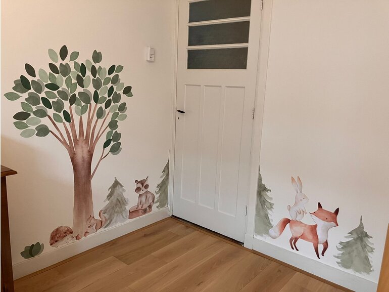 Muursticker boom met bosdieren kinderkamer