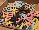 Vrolijk gekleurde magneet letters cijfers (140 Stuks) educatief speelgoed - Stickerkamer Stickerkamer Vrolijk gekleurde magneet letters cijfers (140 Stuks) educatief speelgoed - Stickerkamer