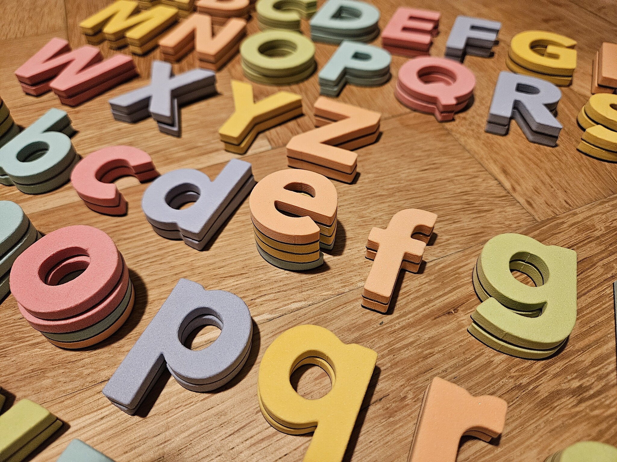 Vrolijk gekleurde magneet letters cijfers (140 Stuks) educatief speelgoed - Stickerkamer