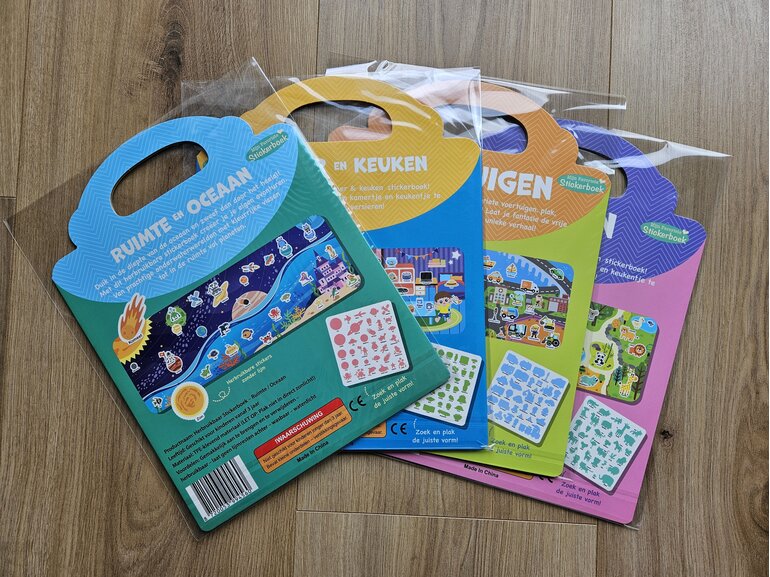 Herbruikbaar Stickerboek Kinderen: Wasbaar en in 4 Thema’s | Educatief Speelgoed Stickerkamer Herbruikbaar Stickerboek Kinderen: Wasbaar en in 4 Thema’s | Educatief Speelgoed