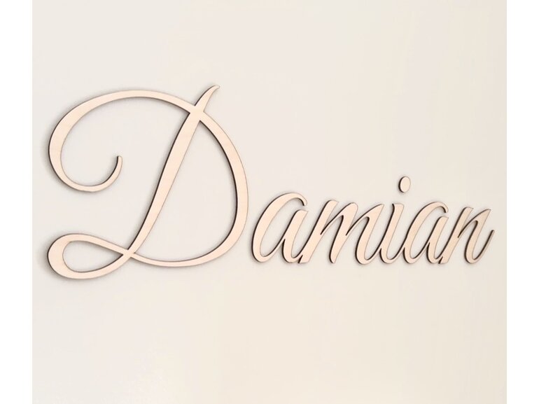 Naam in hout voor baby en kinderkamer Naam in hout voor baby en kinderkamer