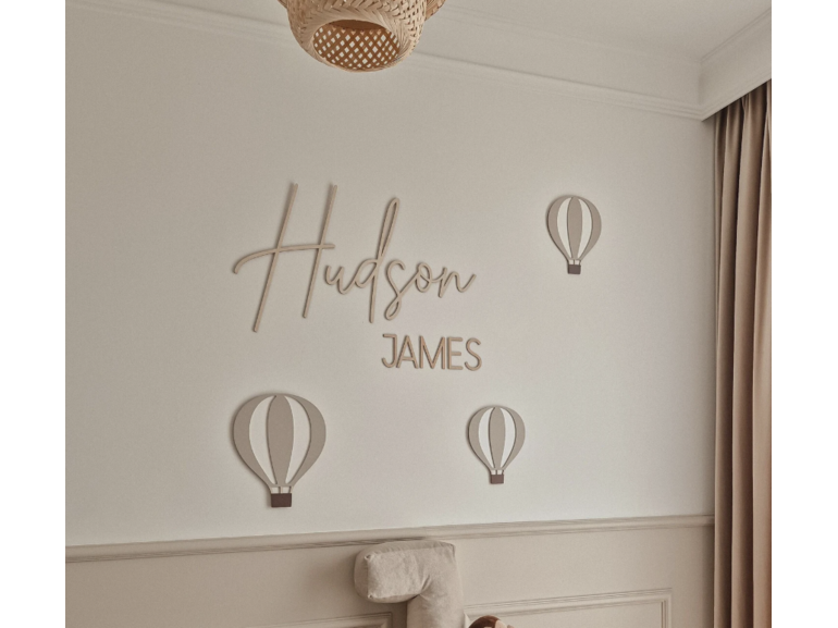 Dubbele naam van hout voor baby en kinderkamer