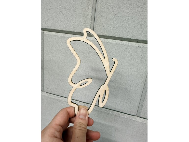 Houten naam met Vlinders voor baby en kinderkamer