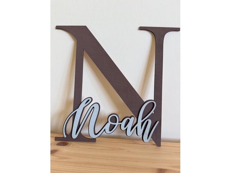 Houten naambord kinderkamer op maat | beginletter met naam | kraamcadeau Stickerkamer Houten naambord kinderkamer op maat | beginletter met naam | kraamcadeau
