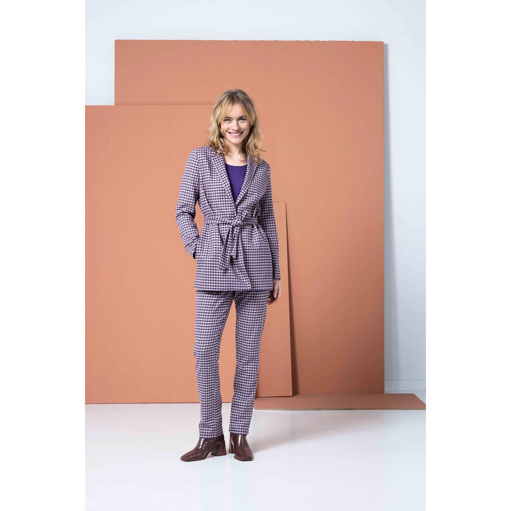 Cloud9 232CHE62 blazer Sasha plum mill