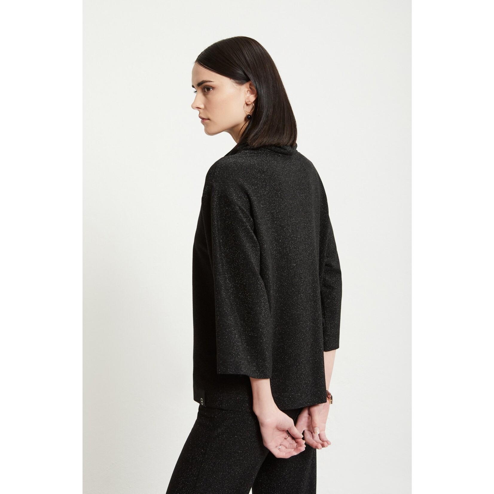 Ottod'Ame DMF0013 zwarte sweater lurex 79% viscose 9% nylon 9% poly en elastan