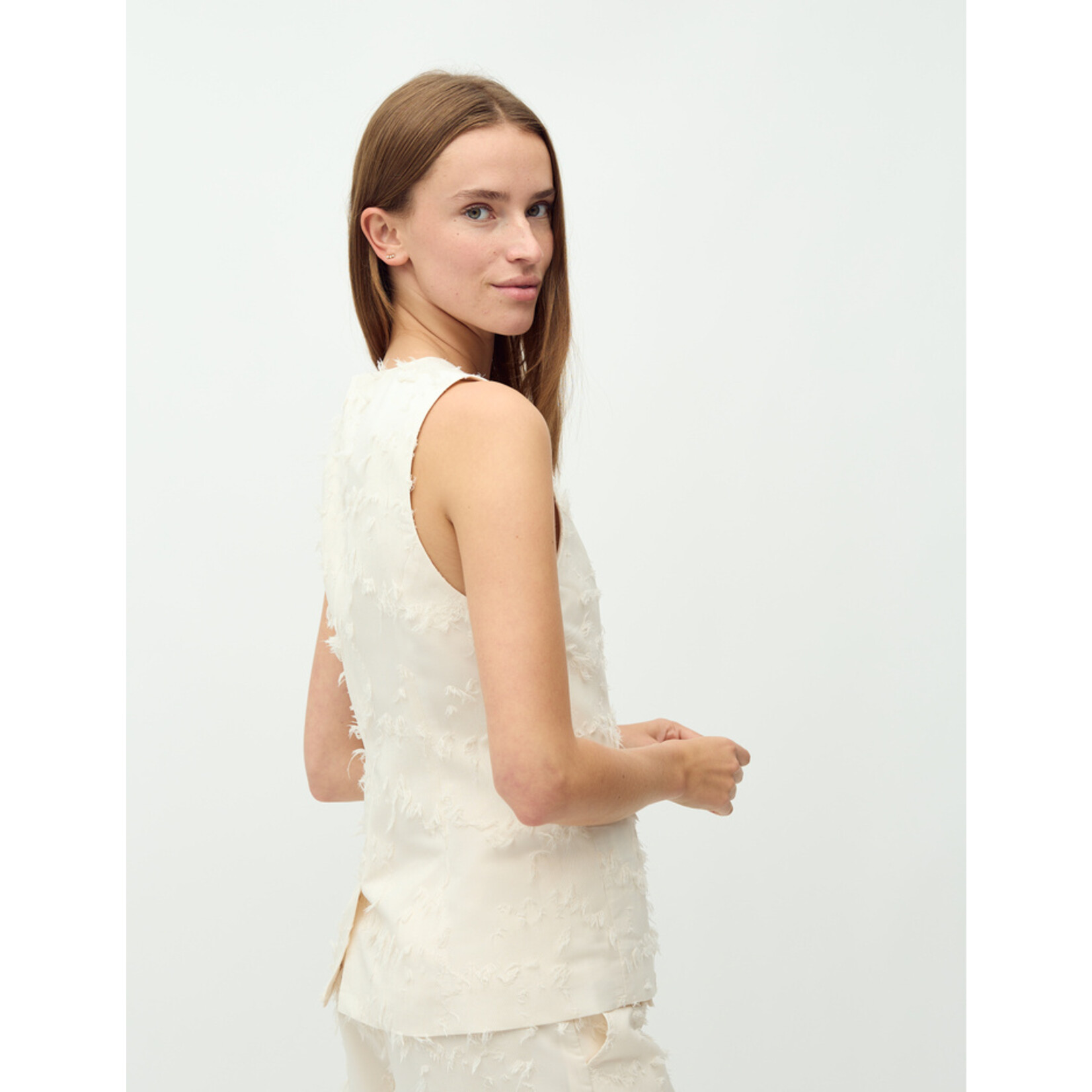 mbyM Wrenley-M Bloomilla mouwloos jasje 100% polyester
