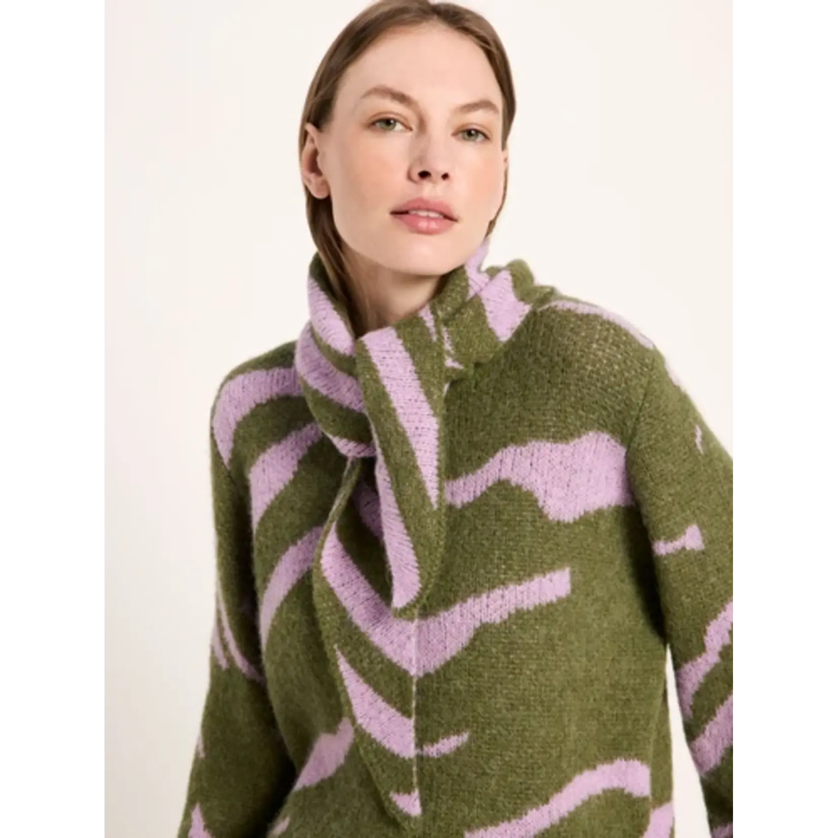 Lanius 14896 dreieckstuch garden green/pale violet