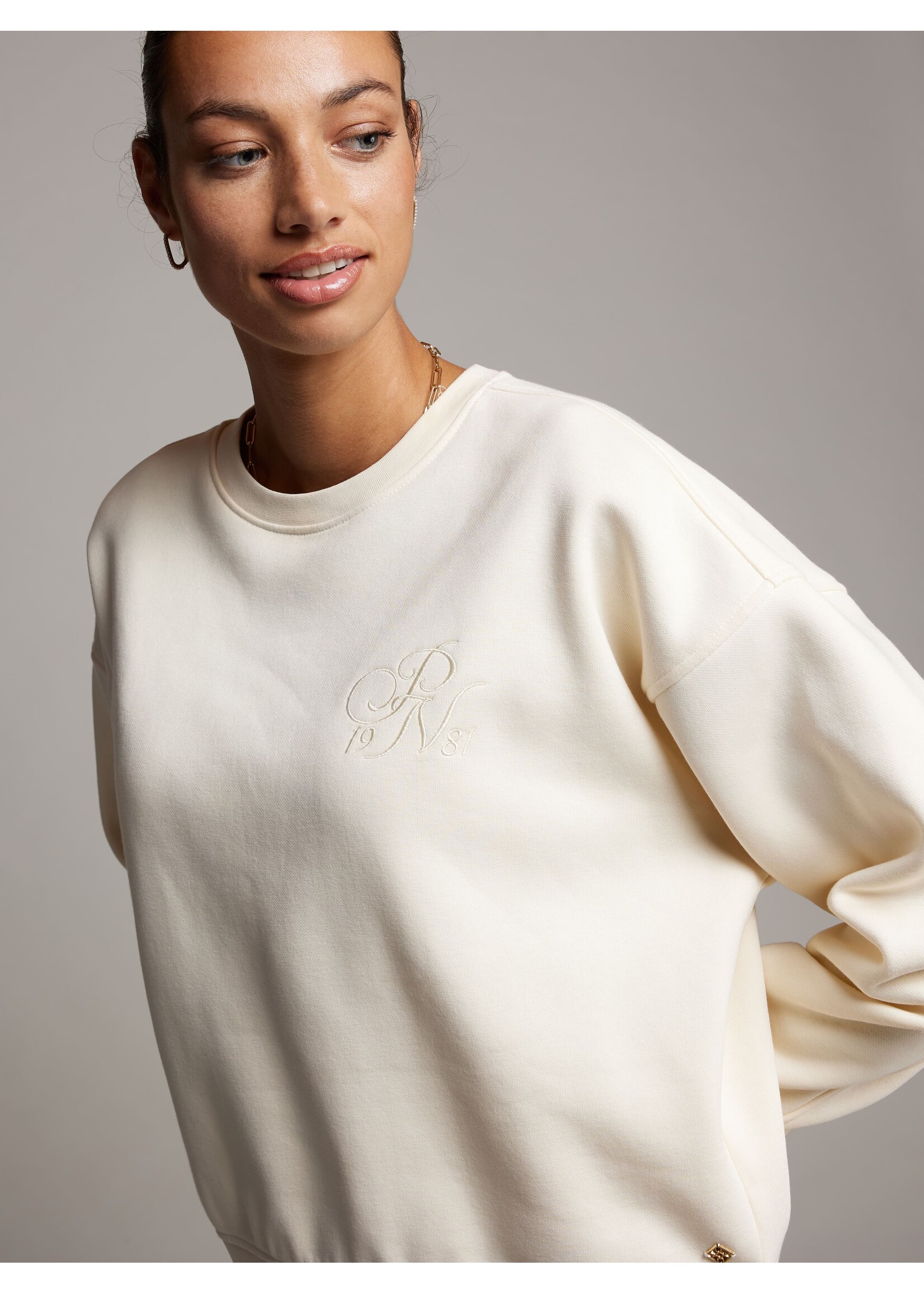 PINK NOIR SWEATER ROISIN