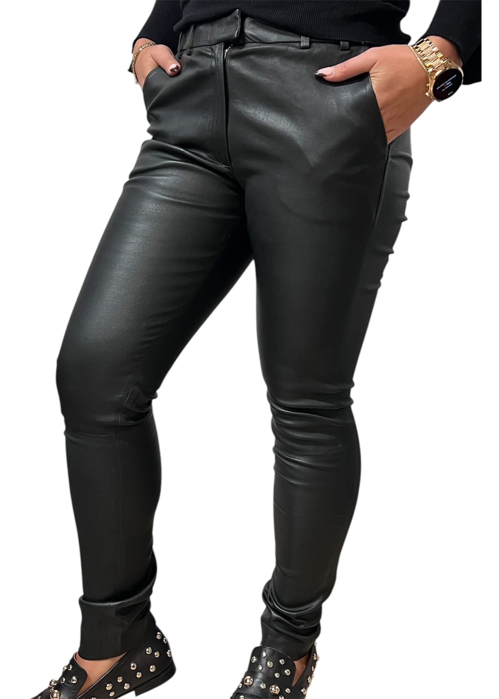 Gustav LEREN BROEKEN 58010 6873 ZWART