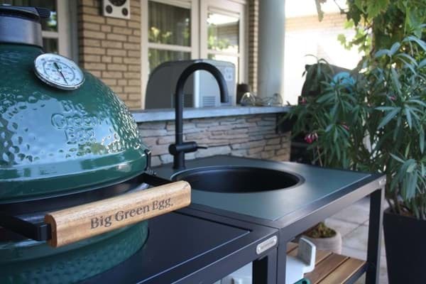 Big Green Egg DEKTON FEROE groen incl spoelbak en kraan