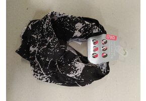 Buff sjaal zwart wit