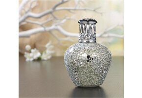 Ashleigh & Burwood - Geurlamp Luminosity